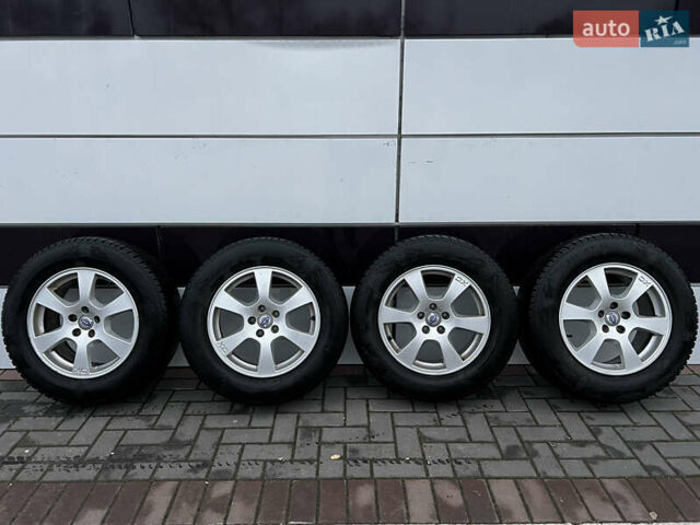 Белый Вольво ХС60, объемом двигателя 2.4 л и пробегом 296 тыс. км за 10500 $, фото 11 на Automoto.ua