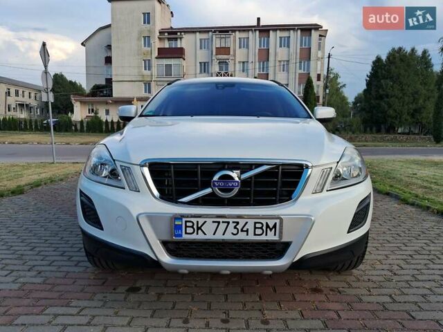Білий Вольво ХС60, об'ємом двигуна 1.98 л та пробігом 206 тис. км за 15100 $, фото 21 на Automoto.ua
