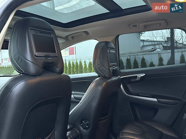 Белый Вольво ХС60, объемом двигателя 2.4 л и пробегом 236 тыс. км за 15990 $, фото 12 на Automoto.ua