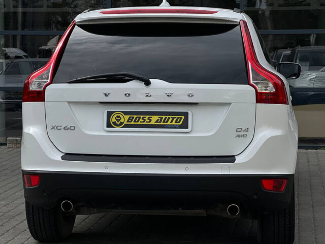 Белый Вольво ХС60, объемом двигателя 2.4 л и пробегом 320 тыс. км за 16200 $, фото 4 на Automoto.ua