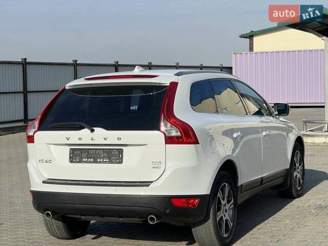 Белый Вольво ХС60, объемом двигателя 2.4 л и пробегом 240 тыс. км за 13999 $, фото 20 на Automoto.ua