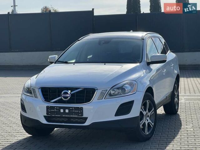 Белый Вольво ХС60, объемом двигателя 2.4 л и пробегом 240 тыс. км за 13999 $, фото 9 на Automoto.ua