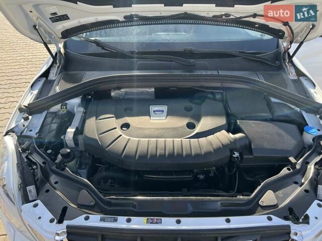 Белый Вольво ХС60, объемом двигателя 2.4 л и пробегом 240 тыс. км за 13999 $, фото 54 на Automoto.ua