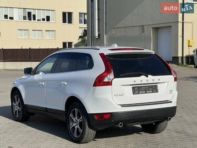 Белый Вольво ХС60, объемом двигателя 2.4 л и пробегом 240 тыс. км за 13999 $, фото 16 на Automoto.ua