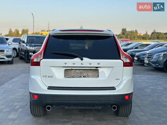 Белый Вольво ХС60, объемом двигателя 3.2 л и пробегом 243 тыс. км за 14288 $, фото 5 на Automoto.ua