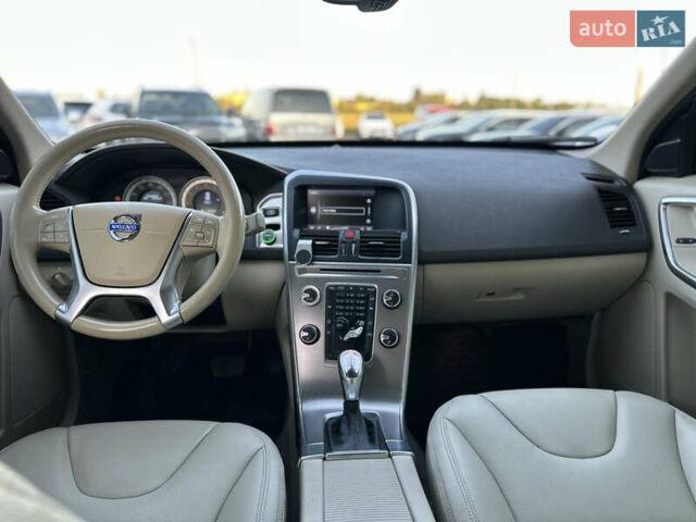 Белый Вольво ХС60, объемом двигателя 3.2 л и пробегом 243 тыс. км за 14288 $, фото 8 на Automoto.ua