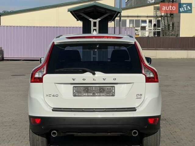 Белый Вольво ХС60, объемом двигателя 2.4 л и пробегом 240 тыс. км за 13999 $, фото 19 на Automoto.ua