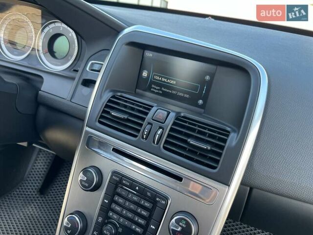 Белый Вольво ХС60, объемом двигателя 2.4 л и пробегом 240 тыс. км за 13999 $, фото 46 на Automoto.ua