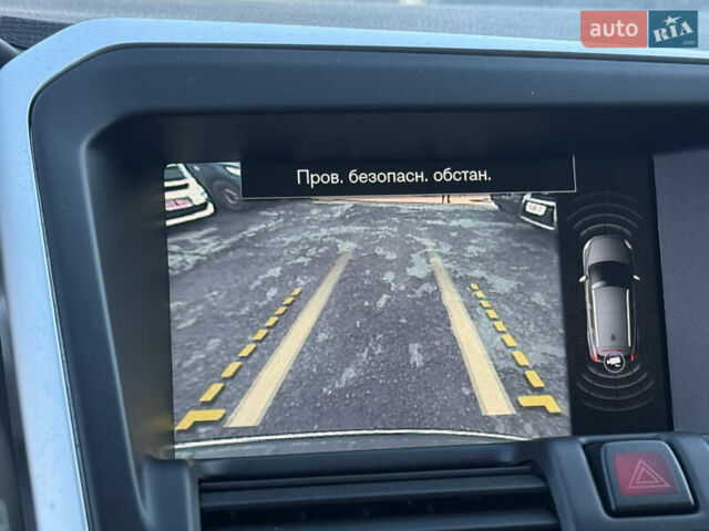 Білий Вольво ХС60, об'ємом двигуна 2.4 л та пробігом 157 тис. км за 15999 $, фото 64 на Automoto.ua