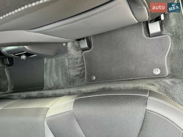 Белый Вольво ХС60, объемом двигателя 2 л и пробегом 238 тыс. км за 17500 $, фото 44 на Automoto.ua