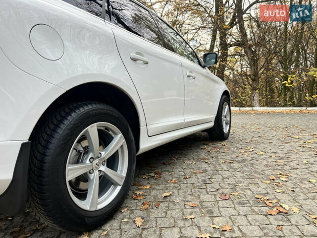 Белый Вольво ХС60, объемом двигателя 2 л и пробегом 238 тыс. км за 17500 $, фото 14 на Automoto.ua