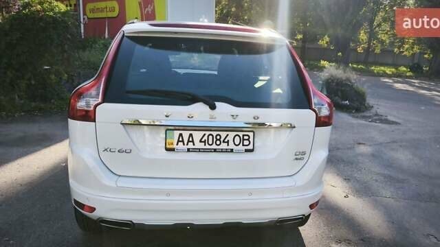 Белый Вольво ХС60, объемом двигателя 2.4 л и пробегом 229 тыс. км за 15900 $, фото 6 на Automoto.ua