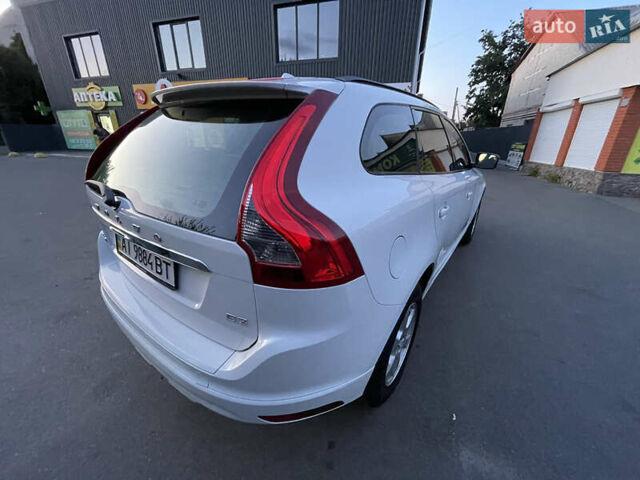 Белый Вольво ХС60, объемом двигателя 1.98 л и пробегом 480 тыс. км за 9350 $, фото 16 на Automoto.ua