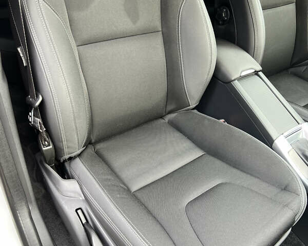 Белый Вольво ХС60, объемом двигателя 2 л и пробегом 238 тыс. км за 17500 $, фото 34 на Automoto.ua