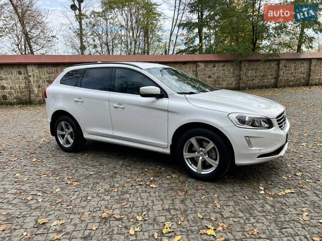 Белый Вольво ХС60, объемом двигателя 2 л и пробегом 238 тыс. км за 17500 $, фото 5 на Automoto.ua