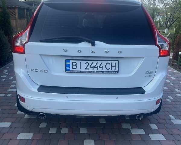 Білий Вольво ХС60, об'ємом двигуна 2.4 л та пробігом 149 тис. км за 19000 $, фото 21 на Automoto.ua