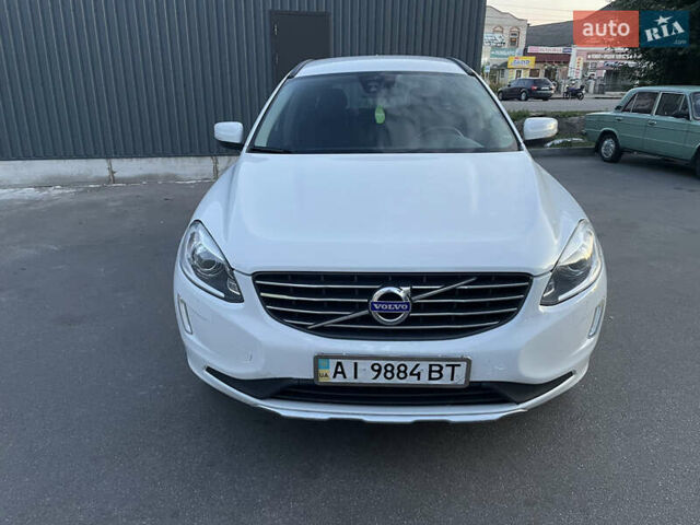 Білий Вольво ХС60, об'ємом двигуна 1.98 л та пробігом 480 тис. км за 11000 $, фото 8 на Automoto.ua