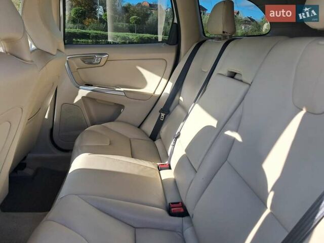 Білий Вольво ХС60, об'ємом двигуна 3 л та пробігом 190 тис. км за 14500 $, фото 14 на Automoto.ua
