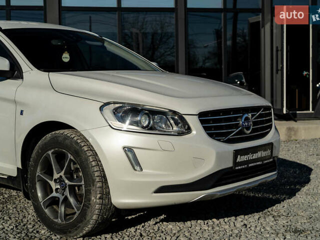 Білий Вольво ХС60, об'ємом двигуна 2.4 л та пробігом 110 тис. км за 23900 $, фото 8 на Automoto.ua