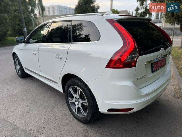 Білий Вольво ХС60, об'ємом двигуна 3 л та пробігом 200 тис. км за 14300 $, фото 14 на Automoto.ua