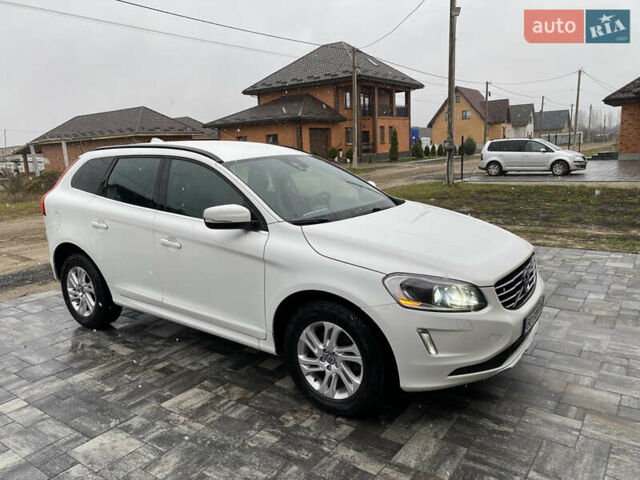 Белый Вольво ХС60, объемом двигателя 2 л и пробегом 310 тыс. км за 17700 $, фото 8 на Automoto.ua