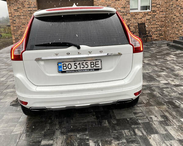 Белый Вольво ХС60, объемом двигателя 2 л и пробегом 310 тыс. км за 17700 $, фото 5 на Automoto.ua