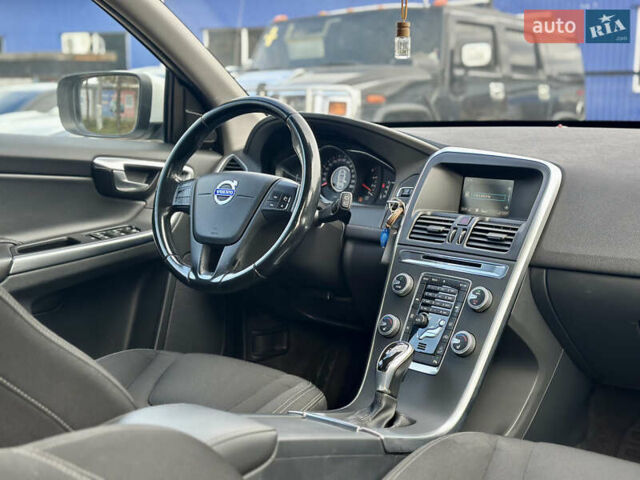 Белый Вольво ХС60, объемом двигателя 2.4 л и пробегом 244 тыс. км за 18500 $, фото 15 на Automoto.ua