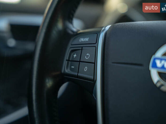 Білий Вольво ХС60, об'ємом двигуна 2.4 л та пробігом 110 тис. км за 23900 $, фото 22 на Automoto.ua