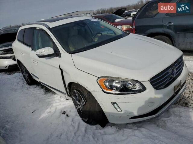 Белый Вольво ХС60, объемом двигателя 2.95 л и пробегом 59 тыс. км за 3000 $, фото 3 на Automoto.ua