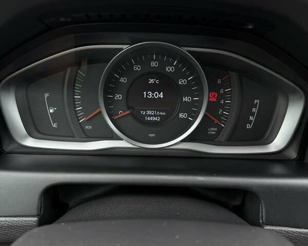 Белый Вольво ХС60, объемом двигателя 2.5 л и пробегом 145 тыс. км за 14999 $, фото 27 на Automoto.ua