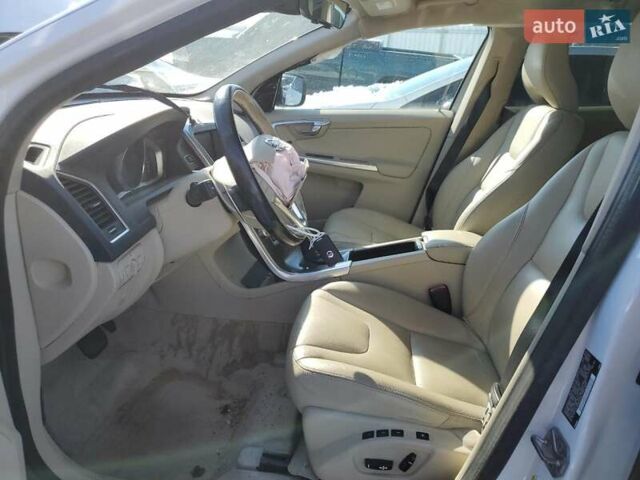 Белый Вольво ХС60, объемом двигателя 2.95 л и пробегом 59 тыс. км за 3000 $, фото 6 на Automoto.ua