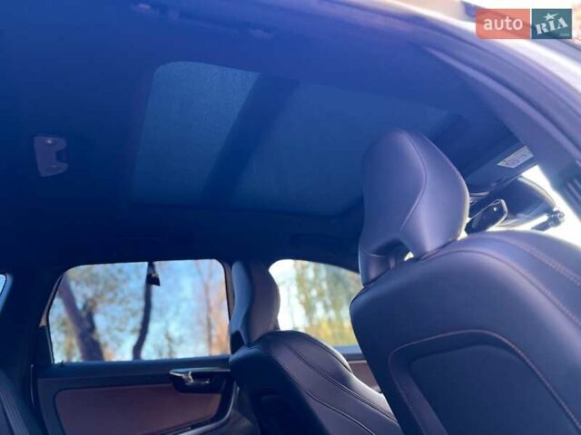 Белый Вольво ХС60, объемом двигателя 1.97 л и пробегом 164 тыс. км за 23200 $, фото 39 на Automoto.ua