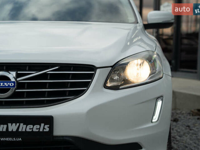 Белый Вольво ХС60, объемом двигателя 1.97 л и пробегом 247 тыс. км за 19800 $, фото 13 на Automoto.ua