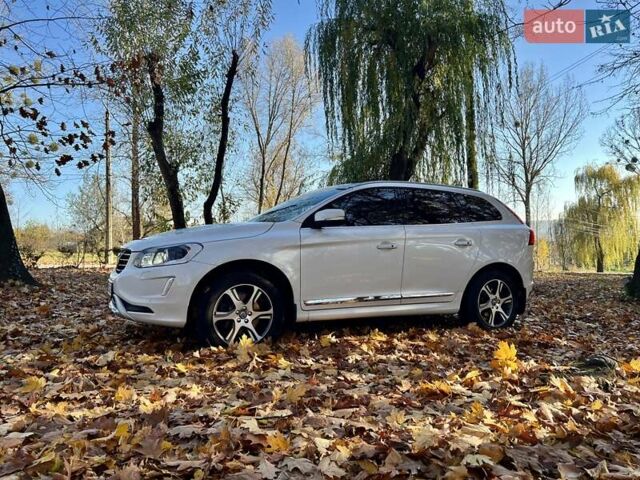 Белый Вольво ХС60, объемом двигателя 1.97 л и пробегом 164 тыс. км за 23200 $, фото 18 на Automoto.ua