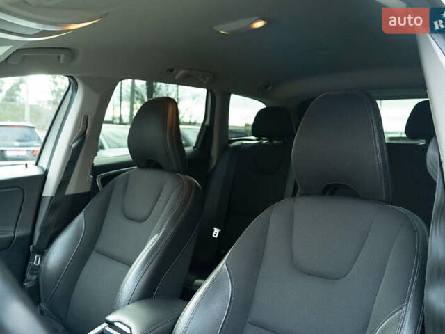 Белый Вольво ХС60, объемом двигателя 1.97 л и пробегом 247 тыс. км за 19800 $, фото 29 на Automoto.ua