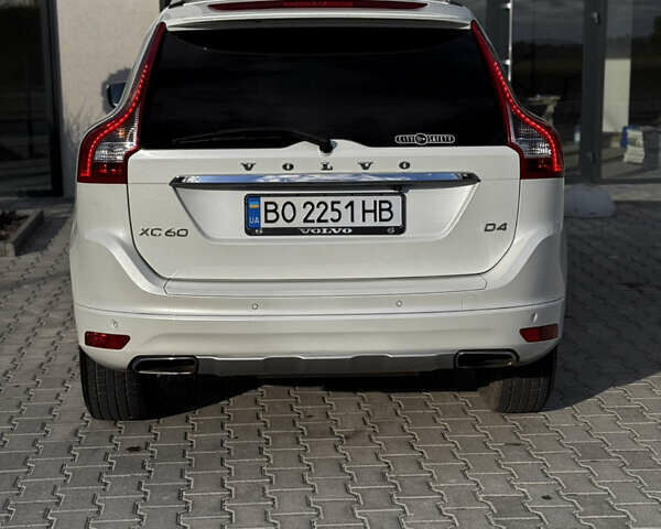 Білий Вольво ХС60, об'ємом двигуна 2 л та пробігом 219 тис. км за 18500 $, фото 20 на Automoto.ua