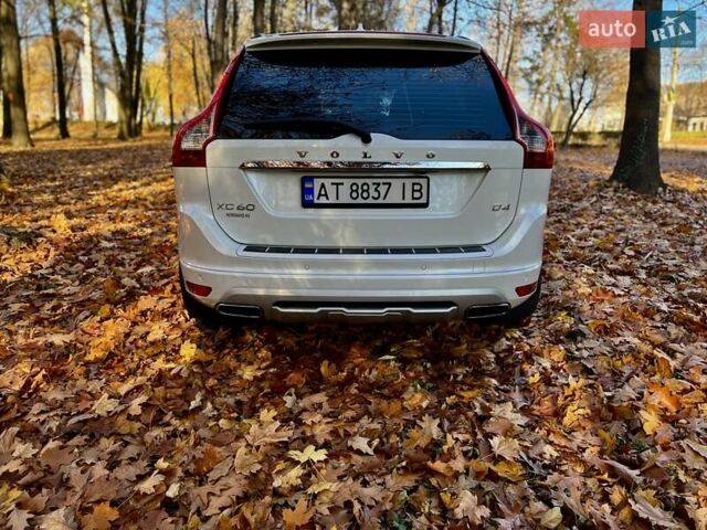 Белый Вольво ХС60, объемом двигателя 1.97 л и пробегом 150 тыс. км за 23999 $, фото 17 на Automoto.ua