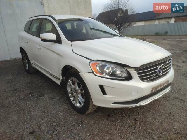 Белый Вольво ХС60, объемом двигателя 2 л и пробегом 193 тыс. км за 7850 $, фото 3 на Automoto.ua