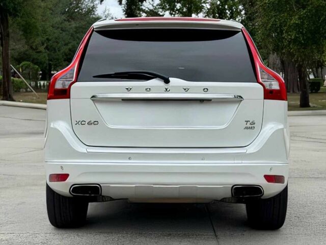 Белый Вольво ХС60, объемом двигателя 3 л и пробегом 76 тыс. км за 10450 $, фото 4 на Automoto.ua