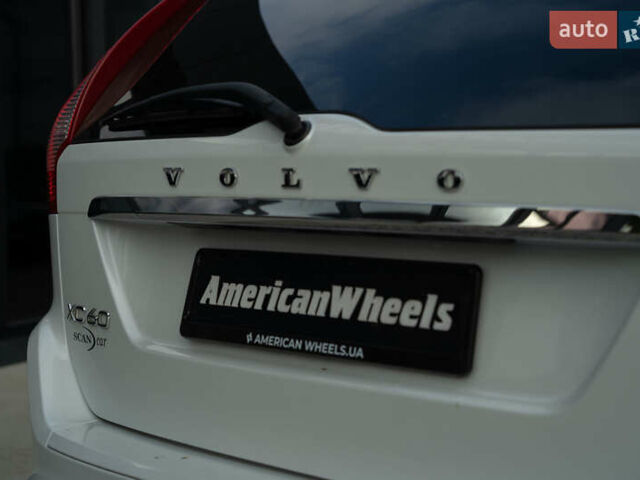 Белый Вольво ХС60, объемом двигателя 1.97 л и пробегом 247 тыс. км за 19800 $, фото 7 на Automoto.ua