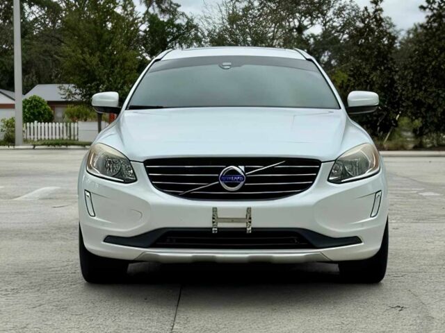 Белый Вольво ХС60, объемом двигателя 3 л и пробегом 76 тыс. км за 10450 $, фото 1 на Automoto.ua