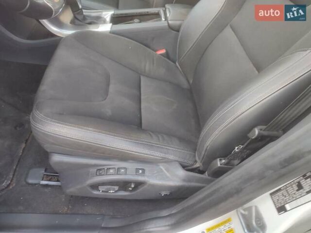 Белый Вольво ХС60, объемом двигателя 2 л и пробегом 193 тыс. км за 7850 $, фото 20 на Automoto.ua