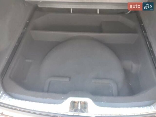 Белый Вольво ХС60, объемом двигателя 2 л и пробегом 193 тыс. км за 7850 $, фото 16 на Automoto.ua