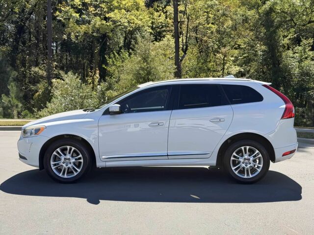 Білий Вольво ХС60, об'ємом двигуна 2 л та пробігом 78 тис. км за 3800 $, фото 3 на Automoto.ua