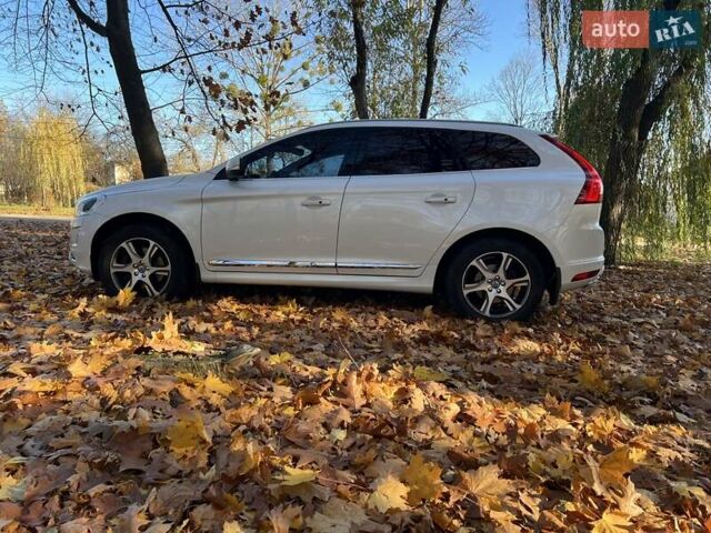 Белый Вольво ХС60, объемом двигателя 1.97 л и пробегом 164 тыс. км за 23200 $, фото 10 на Automoto.ua