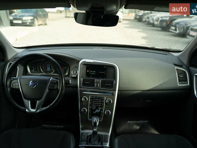 Белый Вольво ХС60, объемом двигателя 1.97 л и пробегом 247 тыс. км за 19800 $, фото 20 на Automoto.ua