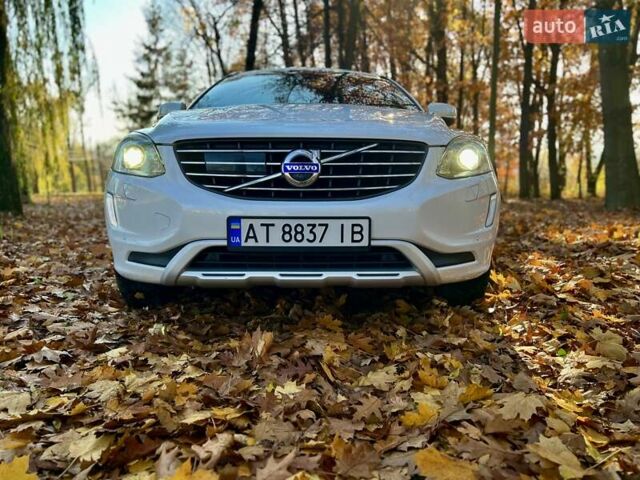 Белый Вольво ХС60, объемом двигателя 1.97 л и пробегом 150 тыс. км за 23999 $, фото 5 на Automoto.ua