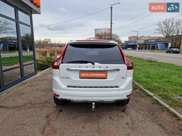Білий Вольво ХС60, об'ємом двигуна 2 л та пробігом 145 тис. км за 13700 $, фото 3 на Automoto.ua