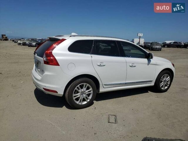 Белый Вольво ХС60, объемом двигателя 2 л и пробегом 119 тыс. км за 8100 $, фото 3 на Automoto.ua