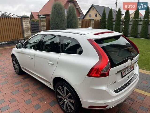 Білий Вольво ХС60, об'ємом двигуна 2.4 л та пробігом 267 тис. км за 22850 $, фото 18 на Automoto.ua